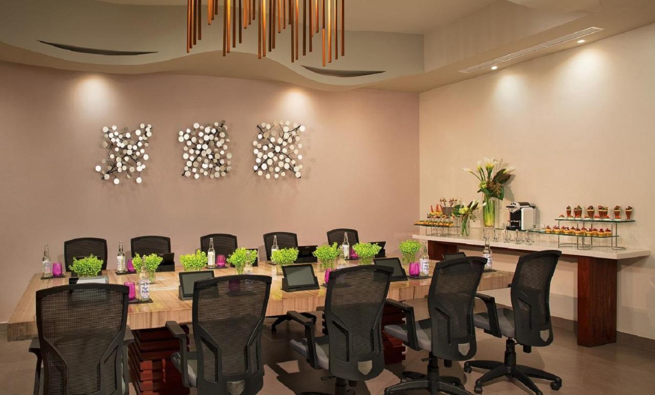 Secrets Riviera Cancun Resort & Spa (Adults Only) 莫雷洛斯港 外观 照片